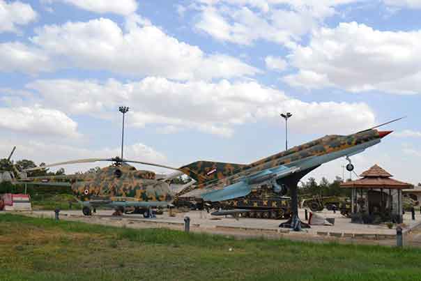 الضربات الجوية الروسية في سورية..الشرعية والجدوى الميدانية