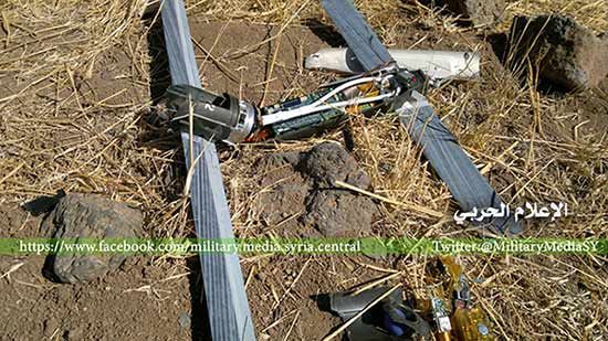 بالصور - طائرات إستطلاع للمجموعات المسلحة أسقطها الجيش السوري بريف ‫&rlm;درعا‬