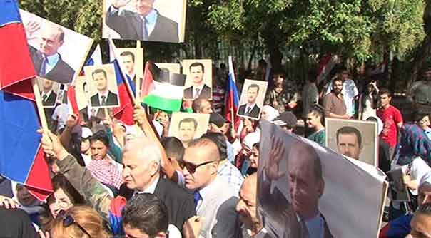 &rsquo;شكرًا روسيا&rsquo;..حشد في دمشق تحية لموسكو وتقديراً لدعمها 