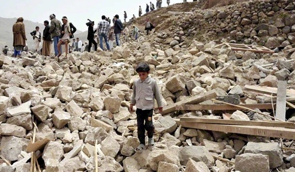 السعودية تصعّد عدوانها والجيش اليمني يرد بقصف عدد من المواقع في عسير وجيزان