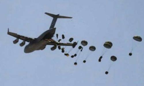 واشنطن تؤجج الأزمة السورية بإعلانها إلقاء ذخائر للمجموعات المسلحة