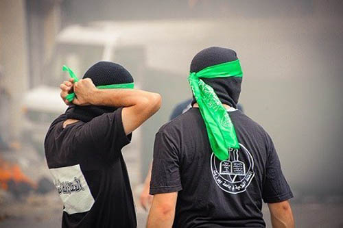 فدائيو انتفاضة القدس: شعب فلسطين يحكم بالسكين 