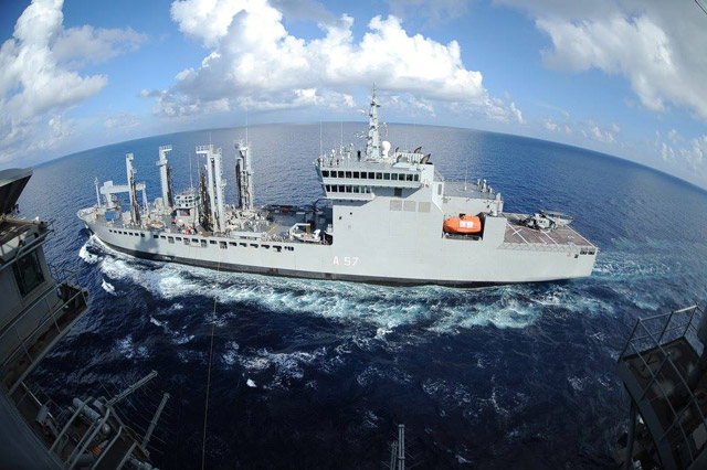 لماذا سحبت اميركا اساطيلها من الخليج .. هل السبب النووي الايراني او &rsquo;كروز&rsquo; الروسي؟