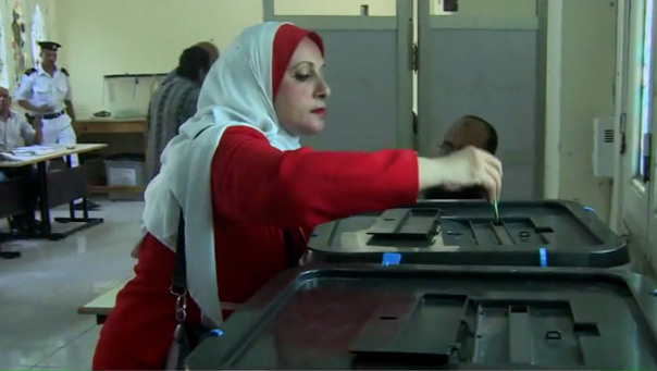 الانتخابات البرلمانية المصرية..بدء فرز الأصوات وصراع بين الكتل المتنافسة