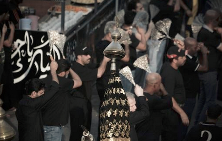 بالصور: البحرينيون يحيون يوم العاشر من المحرم