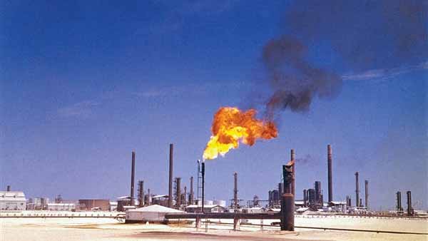 تصاعد أزمة حقل الوفرة في المنطقة المحايدة بين السعودية والكويت