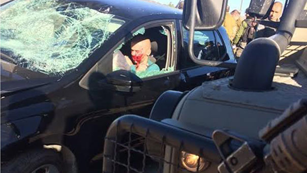 حالة رعب صهيونية بعد إصابة 4 عسكريين صهاينة بينهم ضابط كبير في عملية دهس جنوب نابلس