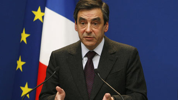 رئيس الوزراء الفرنسي السابق: على فرنسا أن تدعم حزب الله ضد &rsquo;داعش&rsquo;