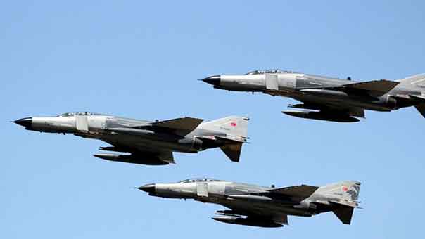 سلاح الجو التركي يعلّق طلعاته فوق سوريا