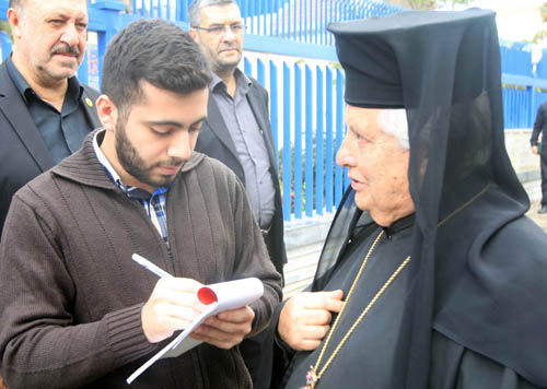 وفد دولي يزور برج البراجنة للتضامن مع لبنان بوجه الارهاب .. والشيخ قاسم: &rsquo;إسرائيل&rsquo; محور الأزمات