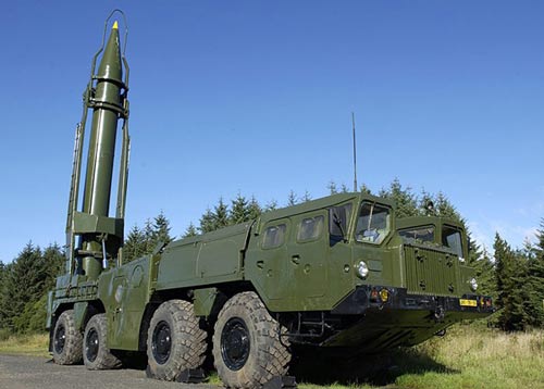 ’والاه’: لماذا يواصل حزب الله تخزين المزيد من الصواريخ الدقيقة؟