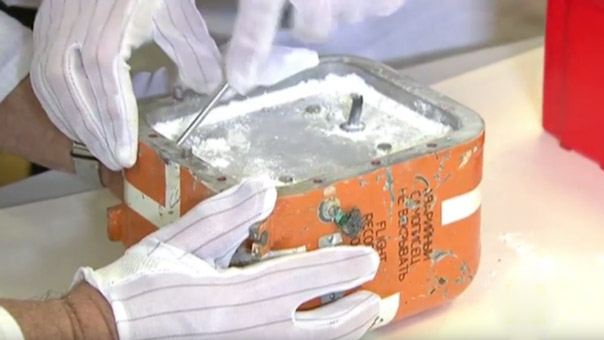 روسيا تبدأ تحليل بيانات الصندوق الأسود لقاذفة &rsquo;سو 24&rsquo; التي اسقطتها تركيا في الاجواء السورية