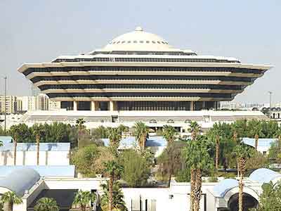 المملكة: القبض على 75 متهمًا بالإرهاب بينهم 39 سعوديًا