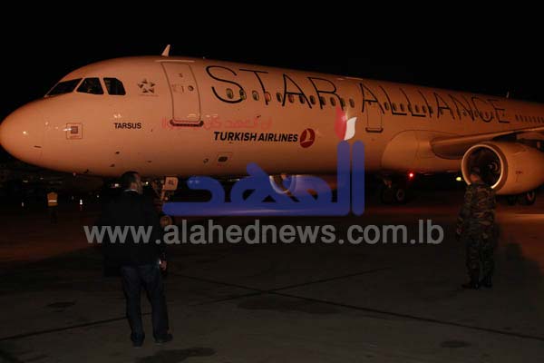 صور حصرية لـ&rsquo;العهد&rsquo; من داخل مطار بيروت حول تنفيذ اتفاق الزبداني