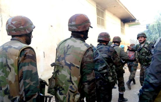 تقدم جديد في مهين وتصاعد الاشتباكات بين مختلف المجموعات المسلحة