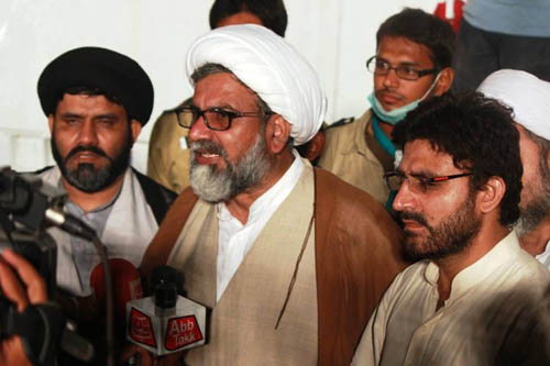 بالصور .. سلسلة تظاهرات في باكستان تنديدًا باعدام السعودية للشيخ النمر