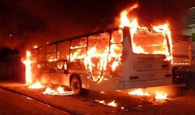 الصين: 14 قتيلاً في حريق مُفتعل بحافلة والسلطات تبحث عن مشبوه