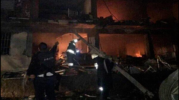 تركيا: مقتل 5 اشخاص وإصابة 39 آخرين بانفجار سيارة مفخخة في ديار بكر

