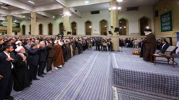 الإمام الخامنئي: التفاهم النووي إنجاز كبير ويجب التصدّي بقوة لأيّ انتهاك 