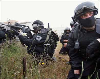 &rsquo;اسرائيل&rsquo; تقتل منفذ عملية تل ابيب &rsquo;نشأت ملحم