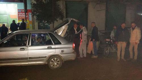 وصول قافلة الى بلدتي نبل والزهراء بريف حلب تقل عشرات المهجرين السوريين