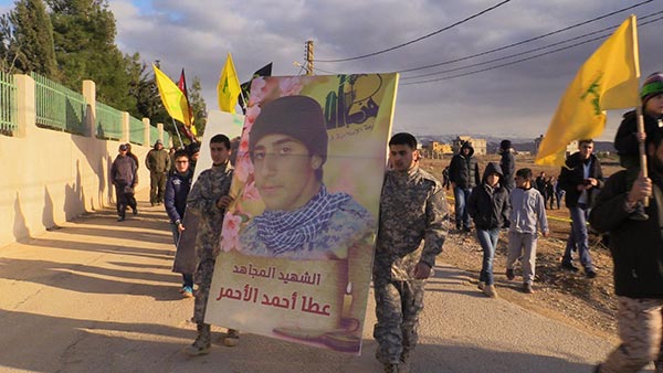 حزب الله وجمهور المقاومة شيعوا الشهيد عطا الأحمر في إيعات والشهيدين علي ركين وأحمد بيضون في الشهابية