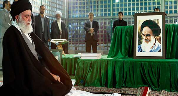 إيران.. أيقونة صمود من 1979 وحتى اليوم