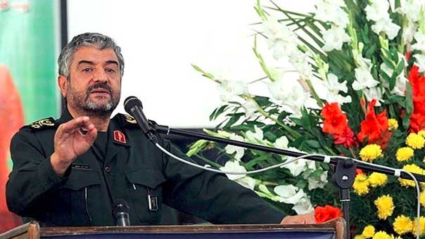 مناورات باليستية للحرس الثوري.. وجعفري يدعو الأعداء لسماع هدير الصواريخ الإيرانية