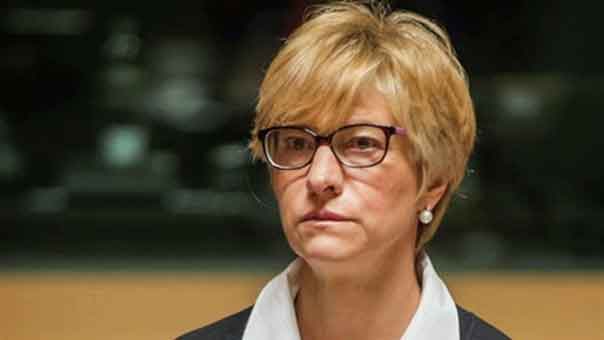 وزارة الدفاع الإيطالية: لا نخطّط للتدخل العسكري في ليبيا