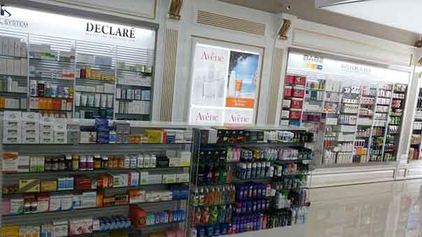 السعودية: الفتيات ممنوعات من العمل في الصيدليات العامة