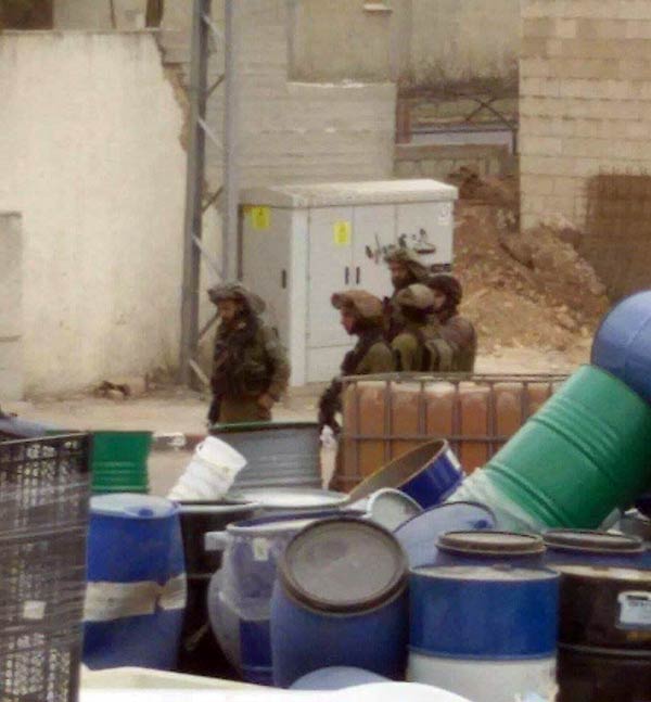 استمرار مسلسل الاعتقالات في الضفة والقدس المحتلتين.. وآليات العدو تتوغل جنوب قطاع غزة