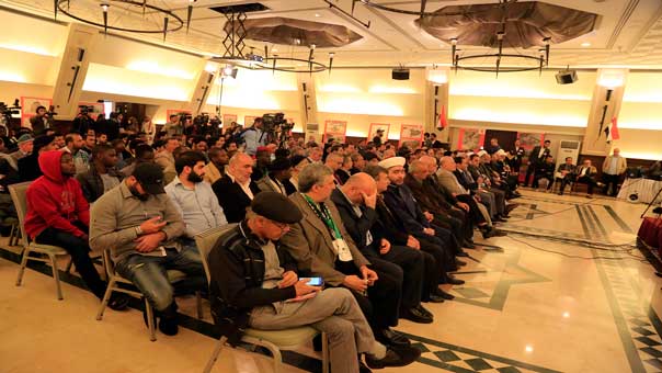 الجالية اليمنية في لبنان تنظم مؤتمراً لمرور عام على العدوان السعودي: يتماشى مع المشروع الصهيو-اميركي