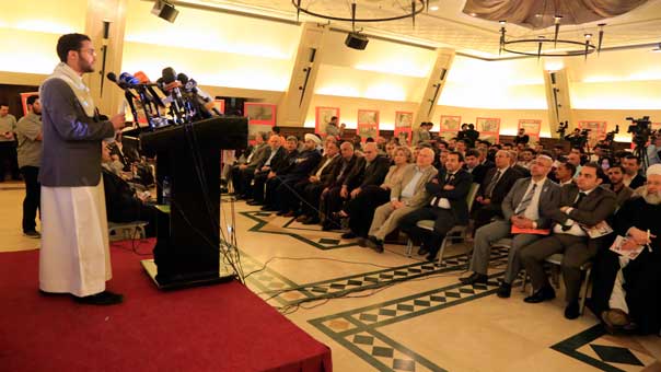 الجالية اليمنية في لبنان تنظم مؤتمراً لمرور عام على العدوان السعودي: يتماشى مع المشروع الصهيو-اميركي