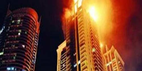  اندلاع حريق في برجين سكنيين بالإمارات