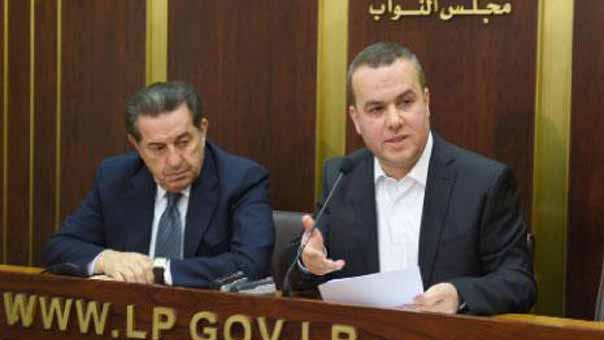  فضل الله يكشف عقب اجتماع لجنة الاتصالات عن وجود أربع محطات للانترنت غير الشرعي