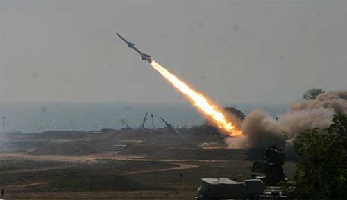 اليمن..انكسار زحف كبير للجيش السعودي باتجاه الربوعة..واستهداف معسكر النصر بين مأرب والجوف
