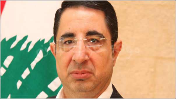 الحاج حسن: من يتحدث عن حق الشعوب في تقرير مصيرها عليه ترك شعبه يعبر عن رأيه من دون قطع رأسه