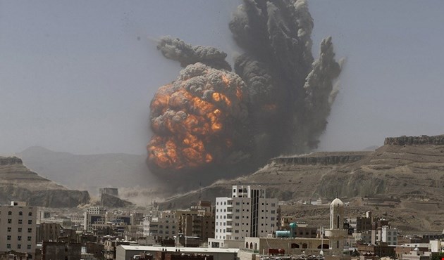 الهدنة في اليمن تدخل يومها التاسع مع خروقات سعودية جوية وبرية تستهدف المنازل