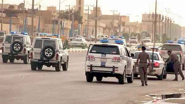 آخر إبداعات &rsquo;شرطة الرياض&rsquo;: توقيف 25 شخصًا &rsquo;تأخروا&rsquo; عن الصلاة