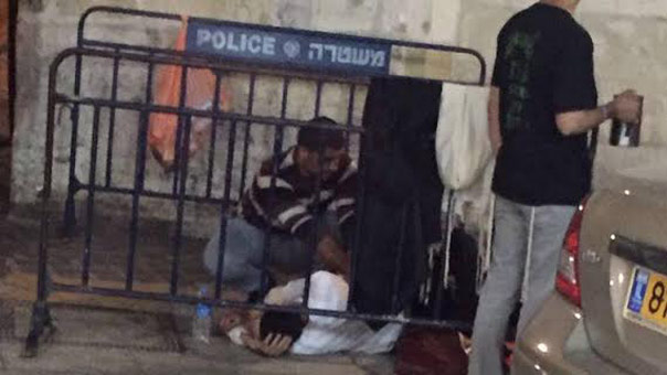 على وقع استمرار مسلسل الاعتقالات.. مستوطنون يدنسون باحات المسجد الأقصى والاحتلال يهدم منزل أسير في نابلس