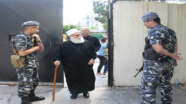 بالصور: الانتخابات البلدية في بيروت والبقاع 