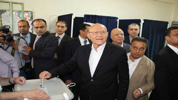 بالصور: الانتخابات البلدية في بيروت والبقاع 