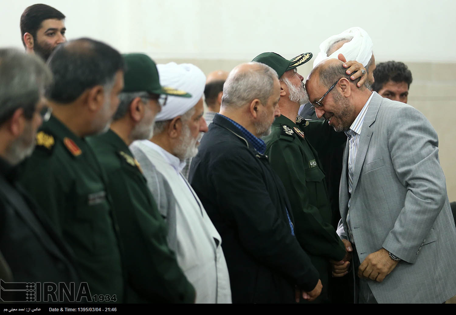 بالصور: مراسم تأبين القائد الجهادي الكبير مصطفى بدر الدين في طهران