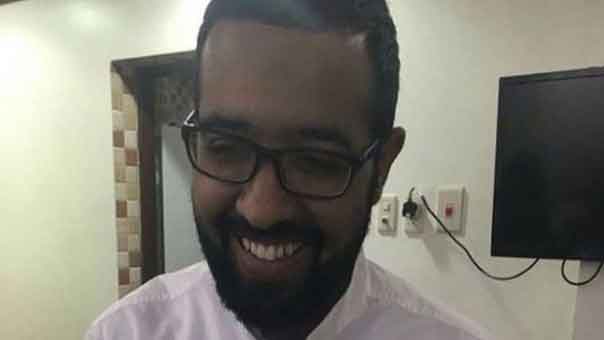 السعودية: الإفراج عن الناشط المزرع بعد اعتقال دام عامين