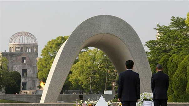  اوباما يدعو من هيروشيما التي دمرتها قنبلة نووية اميركية الى التخلي عن السلاح النووي