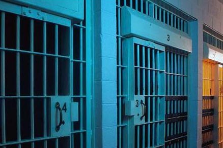 الكويت: السجن لـ 3 من أفراد الأسرة الحاكمة بتهمة إهانة الأمير والقضاء