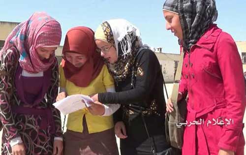 بالصور: الطلاب ببلدتي الفوعة وكفريا في ريف ادلب الشمالي يجرون  امتحانات شهادة الثانوية العامة تحت القصف