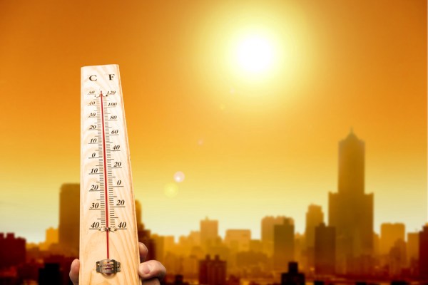 طقس الأسبوع المقبل مصحوب بكتل &rsquo;شائعات ساخنة&rsquo;.. وإليكم أسباب تزايد الحرارة ببيروت