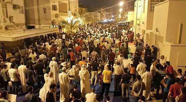 اعتصام شعبي مفتوح أمام منزل آية الله قاسم