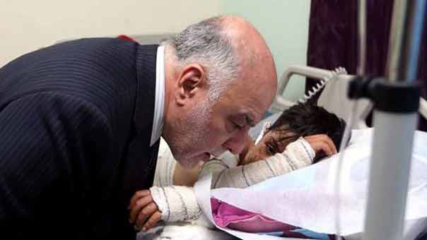  العبادي يزور جرحى تفجير الكرادة الدامي : سنسحق &rsquo;داعش&rsquo; كما سحقناهم في الفلوجة